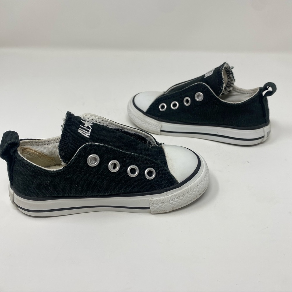 Converse All Star Low Top Sneaker Shoe Kids Size 6 Slip on - Picture 7 of 9